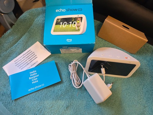 Amazon Echo Show 5