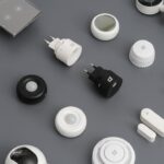 Smartes Display mit Alexa in der Küche: Zeigt Rezepte an, verwaltet Timer und steuert per Sprachbefehl.