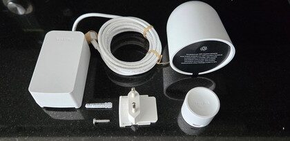 PHILIPS Hue Secure Kabelgebundene Kamera weiß
