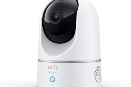 eufy Security Indoor Cam E220, 2K