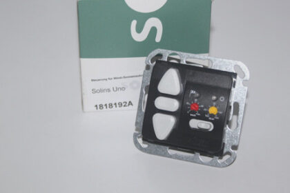 Somfy Soliris 710122 Wind/Sonnensteuerung Unbenutzt in